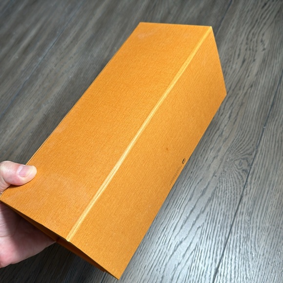 Louis Vuitton Perfume Box - Picture 5 of 5